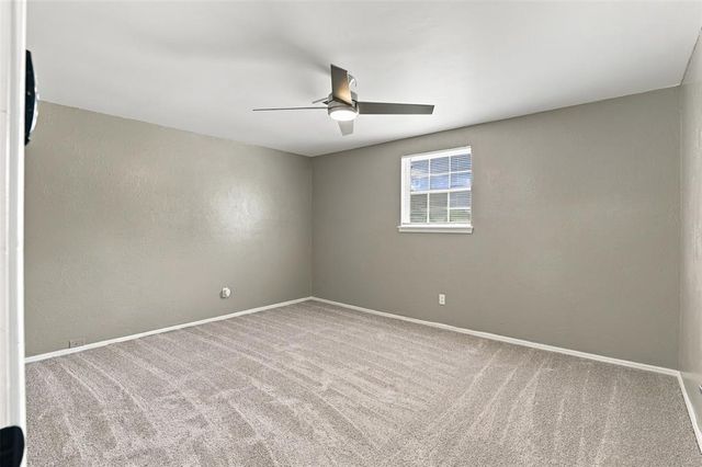 5801 NW 70th Street, Warr Acres, OK 73132