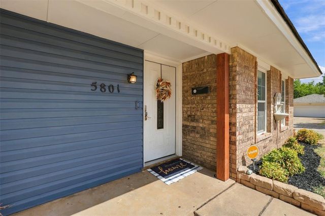 5801 NW 70th Street, Warr Acres, OK 73132
