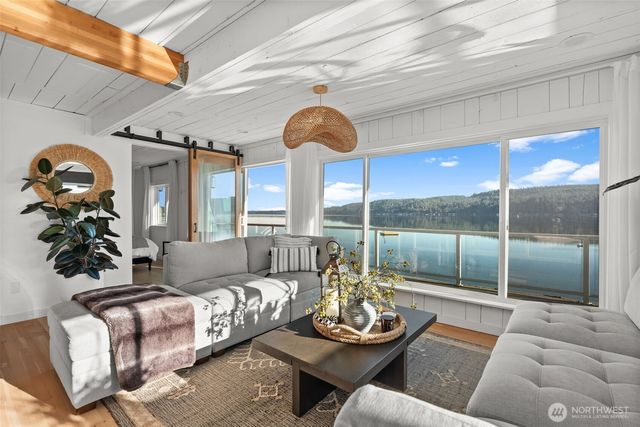 11031 NE North Shore Road, Belfair, WA 98528