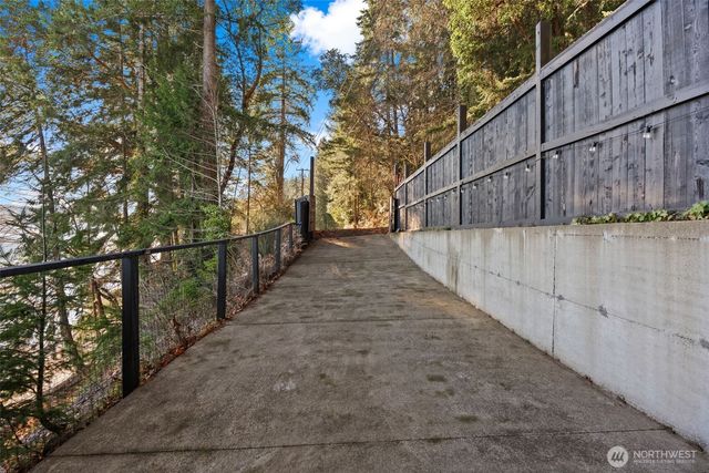 11031 NE North Shore Road, Belfair, WA 98528