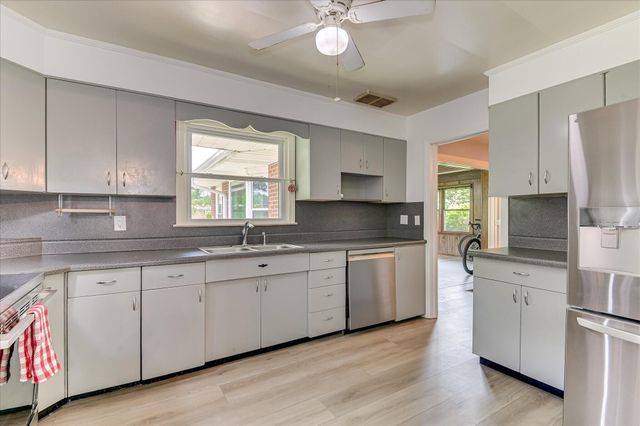 720 River View Drive, North Augusta, SC 29841