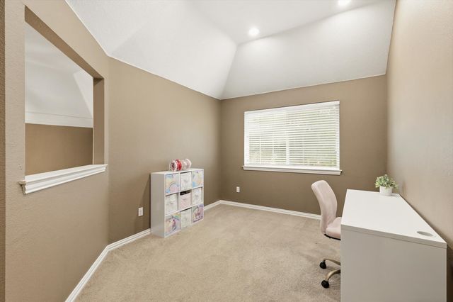 5733 Sugar Maple Drive, Fort Worth, TX 76244
