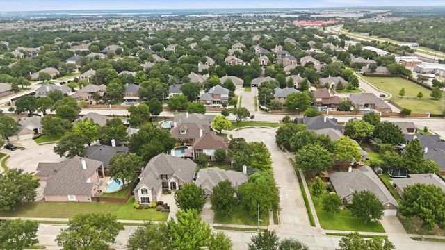5733 Sugar Maple Drive, Fort Worth, TX 76244