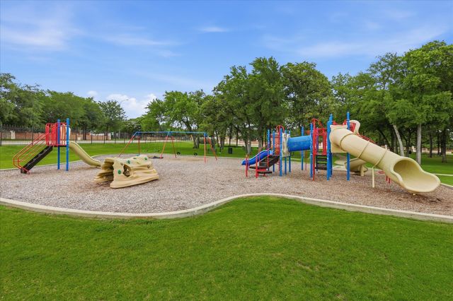 5733 Sugar Maple Drive, Fort Worth, TX 76244