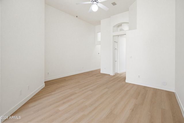 8100 E Camelback Road 64, Scottsdale, AZ 85251