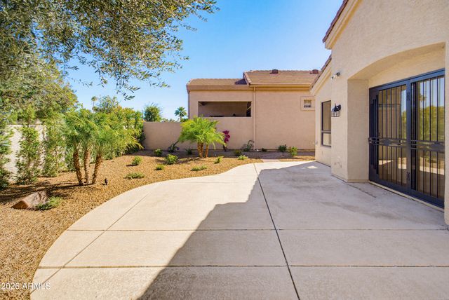 8100 E Camelback Road 64, Scottsdale, AZ 85251