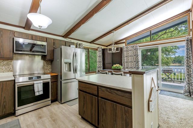 1642 S Shore DRIVE, Arkdale, WI 54613