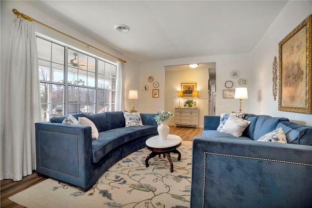 1350 Clear Creek Drive, Springdale, AR 72764