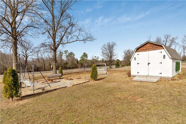 1350 Clear Creek Drive, Springdale, AR 72764