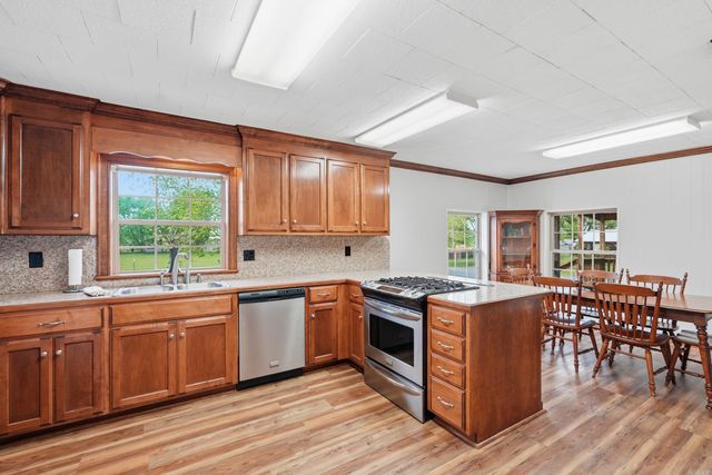 29 Pinnacle Springs Road, Greenbrier, AR 72058