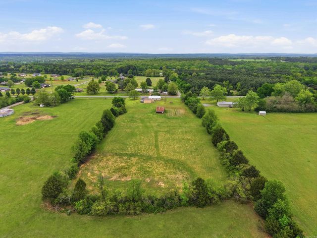 29 Pinnacle Springs Road, Greenbrier, AR 72058