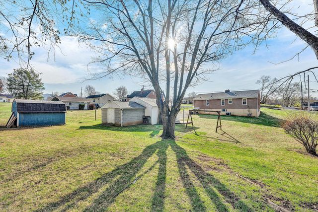 2818 Richard AVE, Roanoke, VA 24012