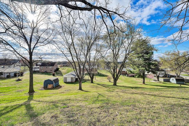 2818 Richard AVE, Roanoke, VA 24012