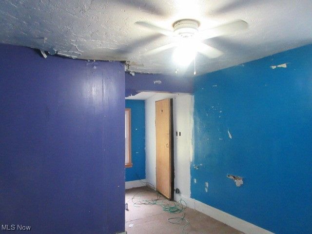 8420 Vineyard Avenue, Cleveland, OH 44105