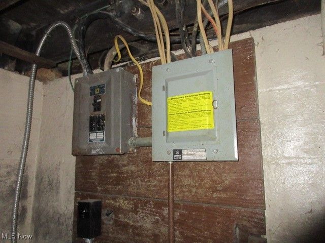 8420 Vineyard Avenue, Cleveland, OH 44105