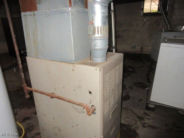 8420 Vineyard Avenue, Cleveland, OH 44105