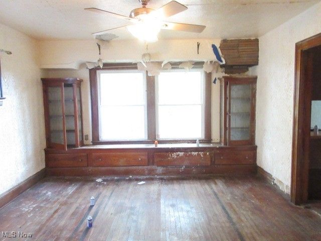 8420 Vineyard Avenue, Cleveland, OH 44105