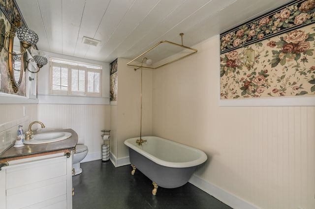 511 S Royall Street, Palestine, TX 75801