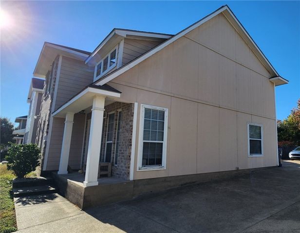 513 Nelson Lane, College Station, TX 77840