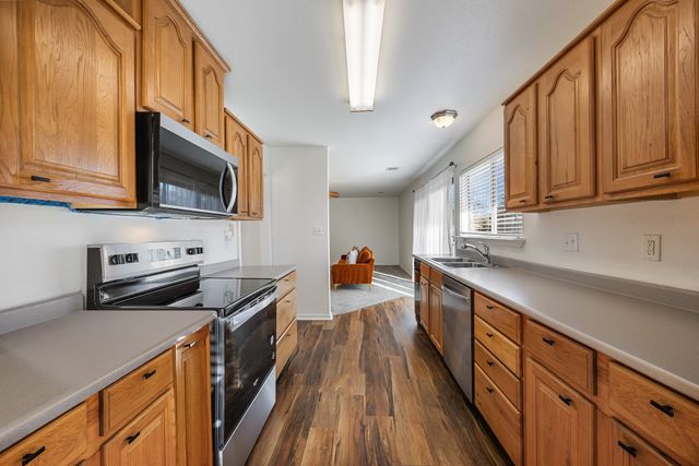 9201 Vagas Drive, Rowlett, TX 75088