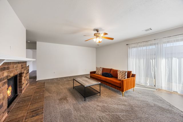 9201 Vagas Drive, Rowlett, TX 75088