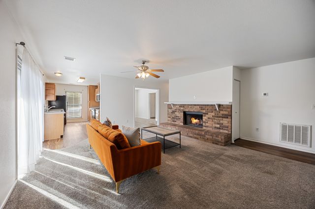 9201 Vagas Drive, Rowlett, TX 75088