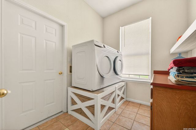 7627 Triple Wood St, China Grove, TX 78263