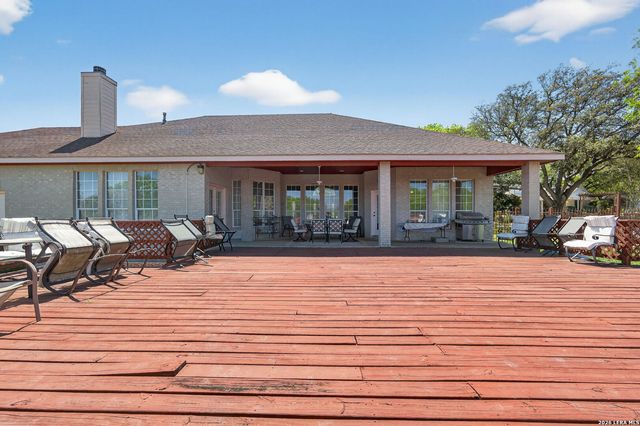 7627 Triple Wood St, China Grove, TX 78263