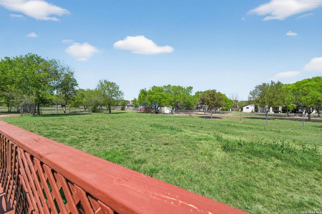 7627 Triple Wood St, China Grove, TX 78263