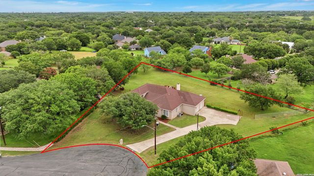 7627 Triple Wood St, China Grove, TX 78263