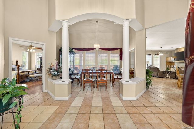 7627 Triple Wood St, China Grove, TX 78263