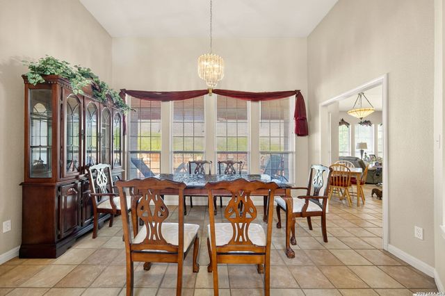 7627 Triple Wood St, China Grove, TX 78263