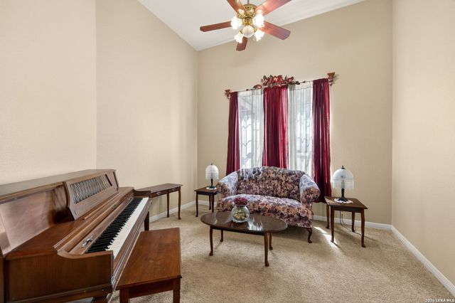 7627 Triple Wood St, China Grove, TX 78263