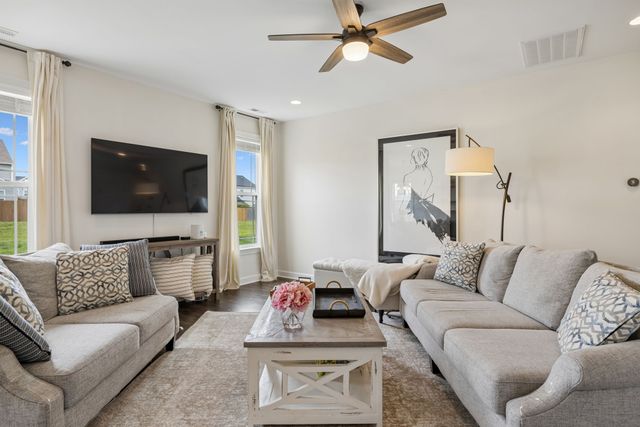 1002 Garrison Way, Spring Hill, TN 37174