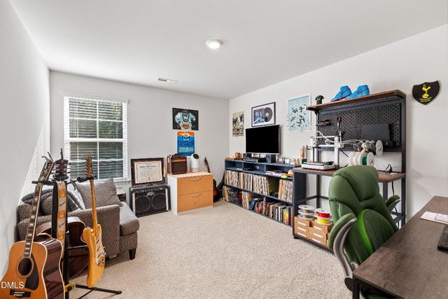 184 Blair Grove Court, Burlington, NC 27215