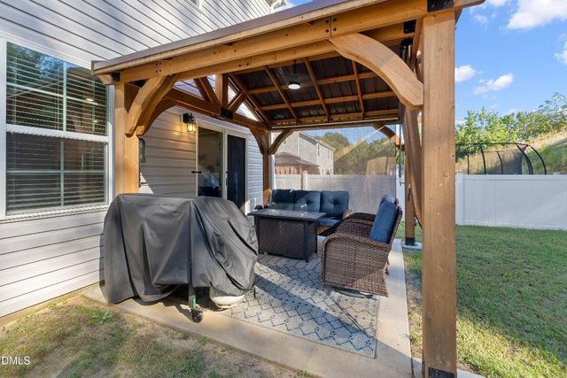 184 Blair Grove Court, Burlington, NC 27215