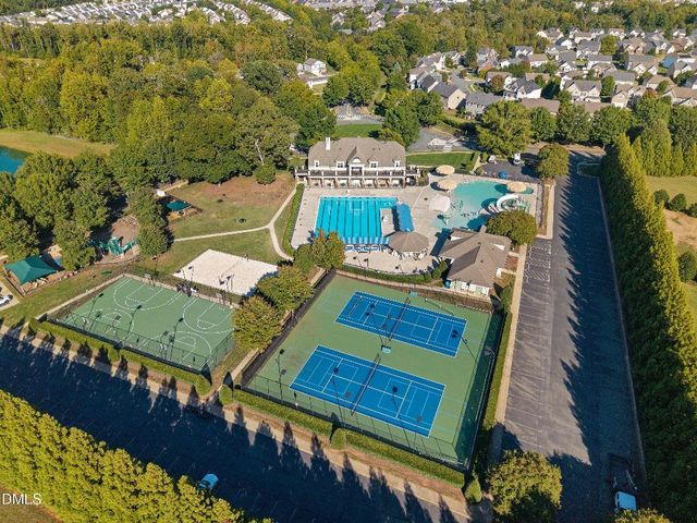 184 Blair Grove Court, Burlington, NC 27215