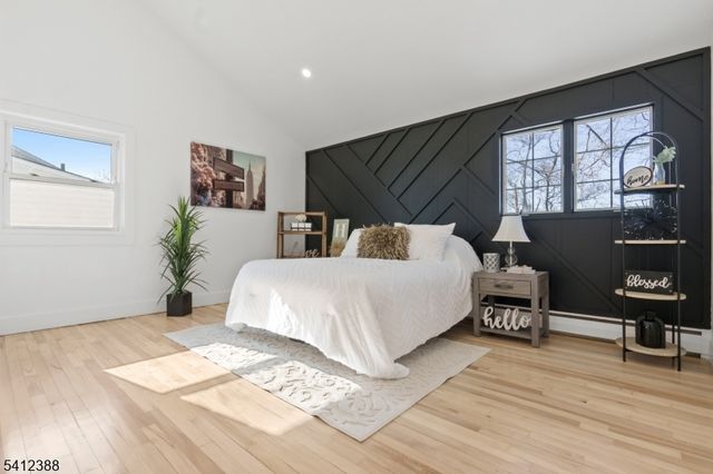 37 Albert Dr, Sayreville Boro, NJ 08859