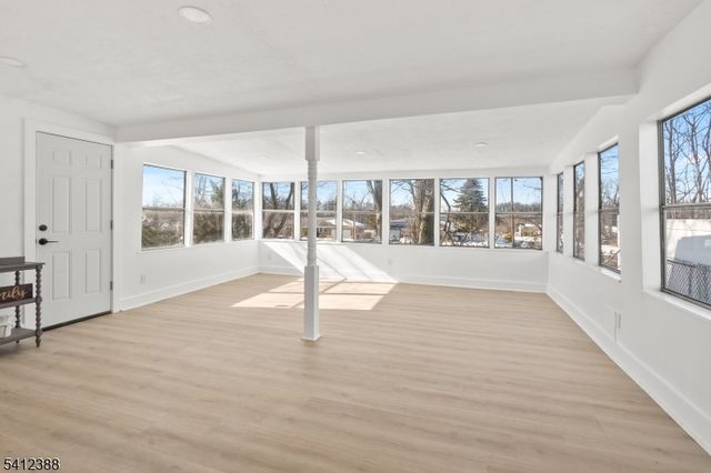 37 Albert Dr, Sayreville Boro, NJ 08859