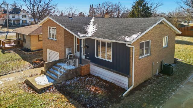 722 9th Avenue, Rock Falls, IL 61071