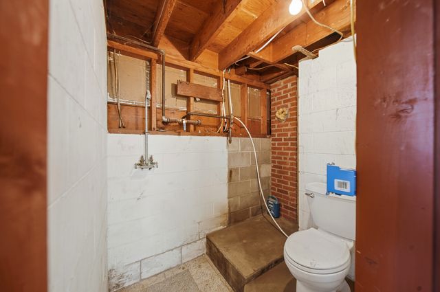 722 9th Avenue, Rock Falls, IL 61071