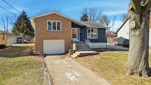 722 9th Avenue, Rock Falls, IL 61071