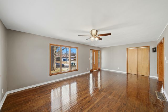 722 9th Avenue, Rock Falls, IL 61071