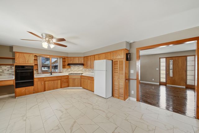 722 9th Avenue, Rock Falls, IL 61071