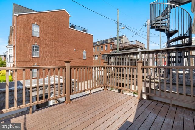 816 S HIGHLAND AVE, Baltimore, MD 21224