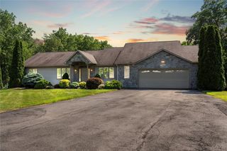 6924 Todd Way, Salina, NY 13088