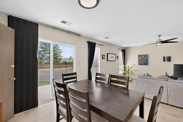 106 Arizona Sunset Road NE, Rio Rancho, NM 87124