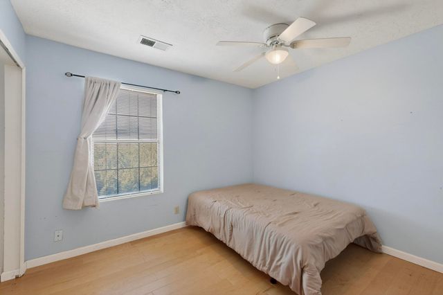 106 Arizona Sunset Road NE, Rio Rancho, NM 87124