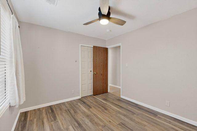 106 Arizona Sunset Road NE, Rio Rancho, NM 87124