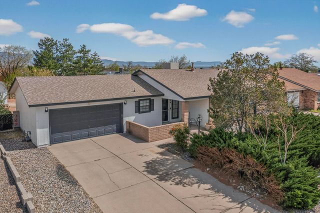 106 Arizona Sunset Road NE, Rio Rancho, NM 87124